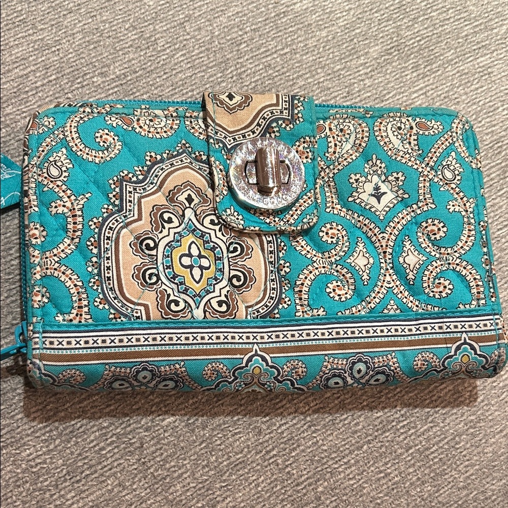 Vera Bradley Turquoise Paisley Turn-Lock Wristlet Wallet 8”x5”